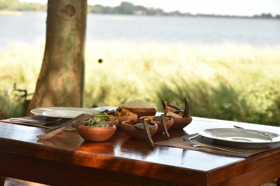 Hotel Lake Park Polonnaruwa Exterior foto
